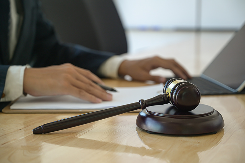 ügyvédi szolgáltatás